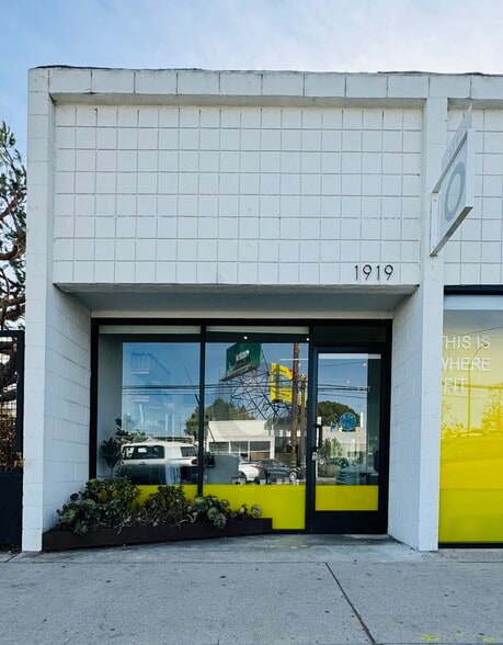 1915-1919 Lincoln Blvd, Venice, CA for lease - Building Photo - Image 1 of 13