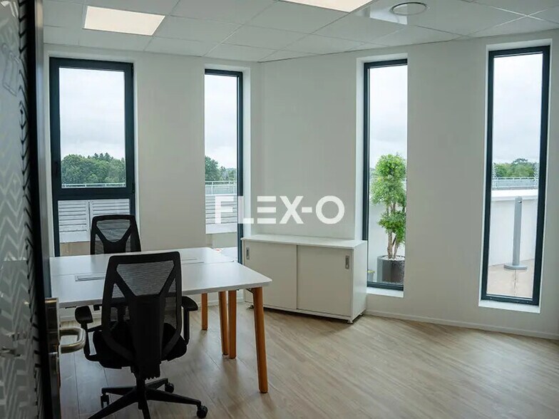 801 Avenue Des Champs Blancs, Cesson-Sévigné for lease - Building Photo - Image 2 of 7