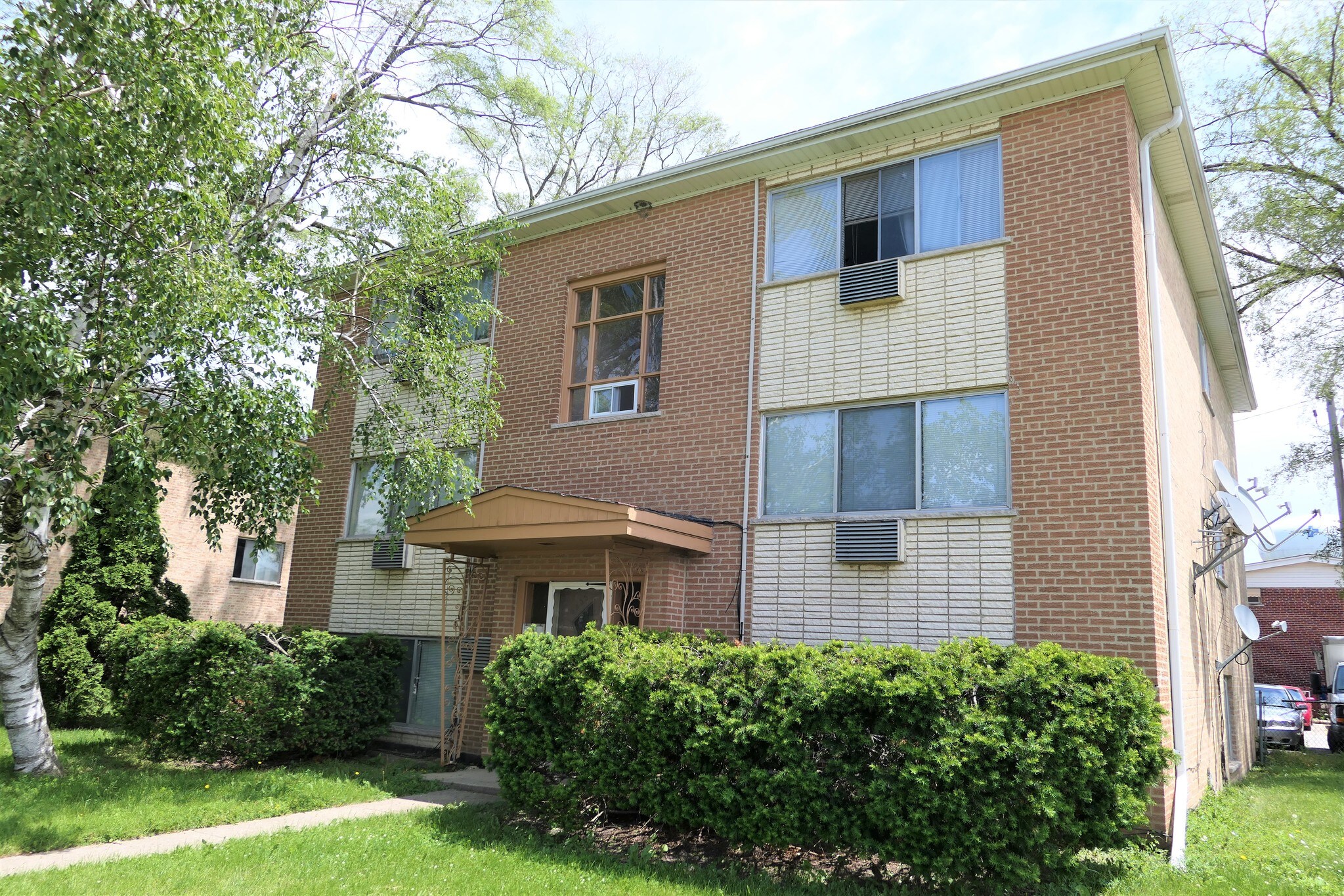 8805 Dee Rd, Des Plaines, IL for sale Other- Image 1 of 1