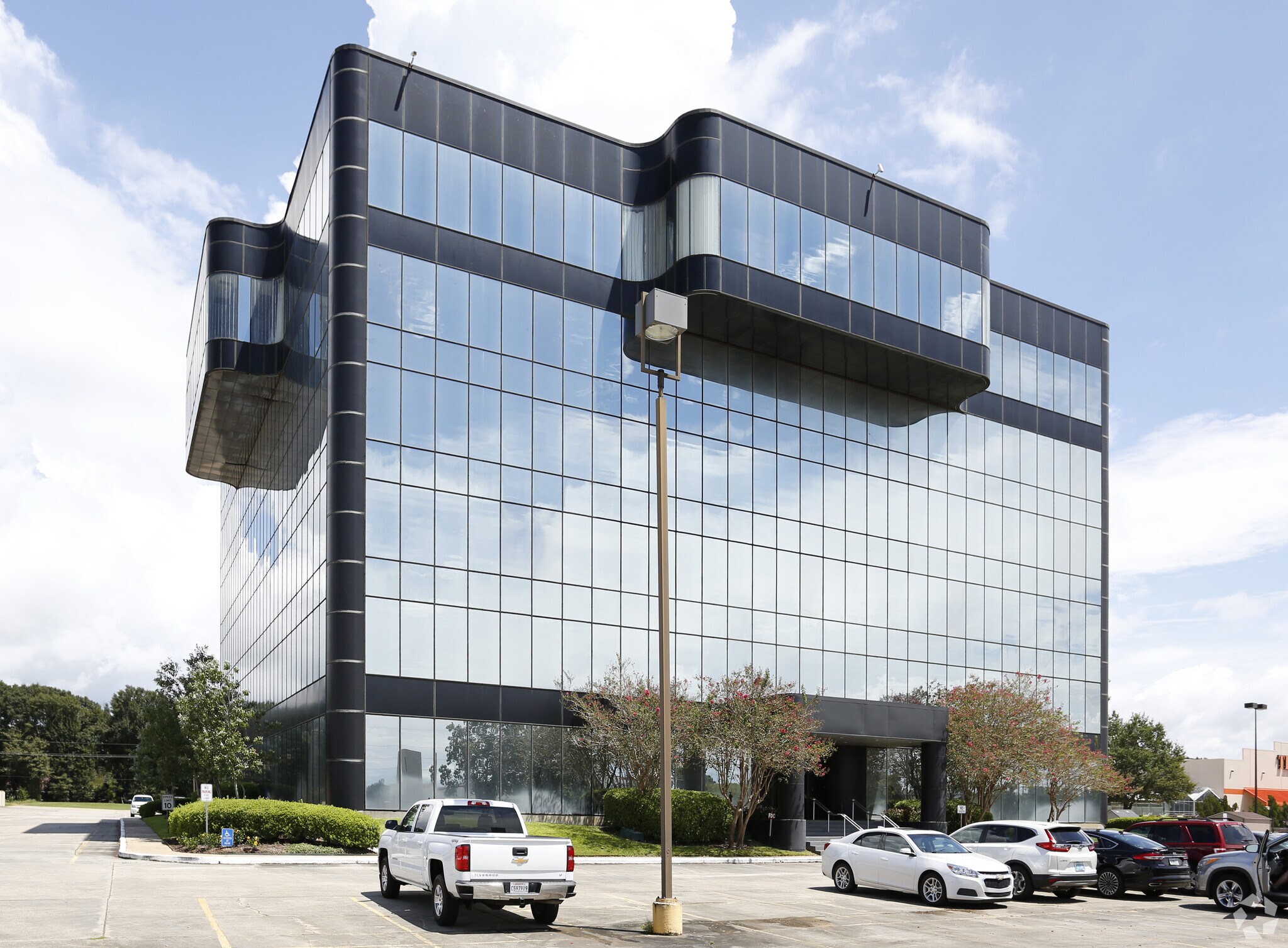 3639 Ambassador Caffery Pky, Lafayette, LA 70503 Petroleum Tower