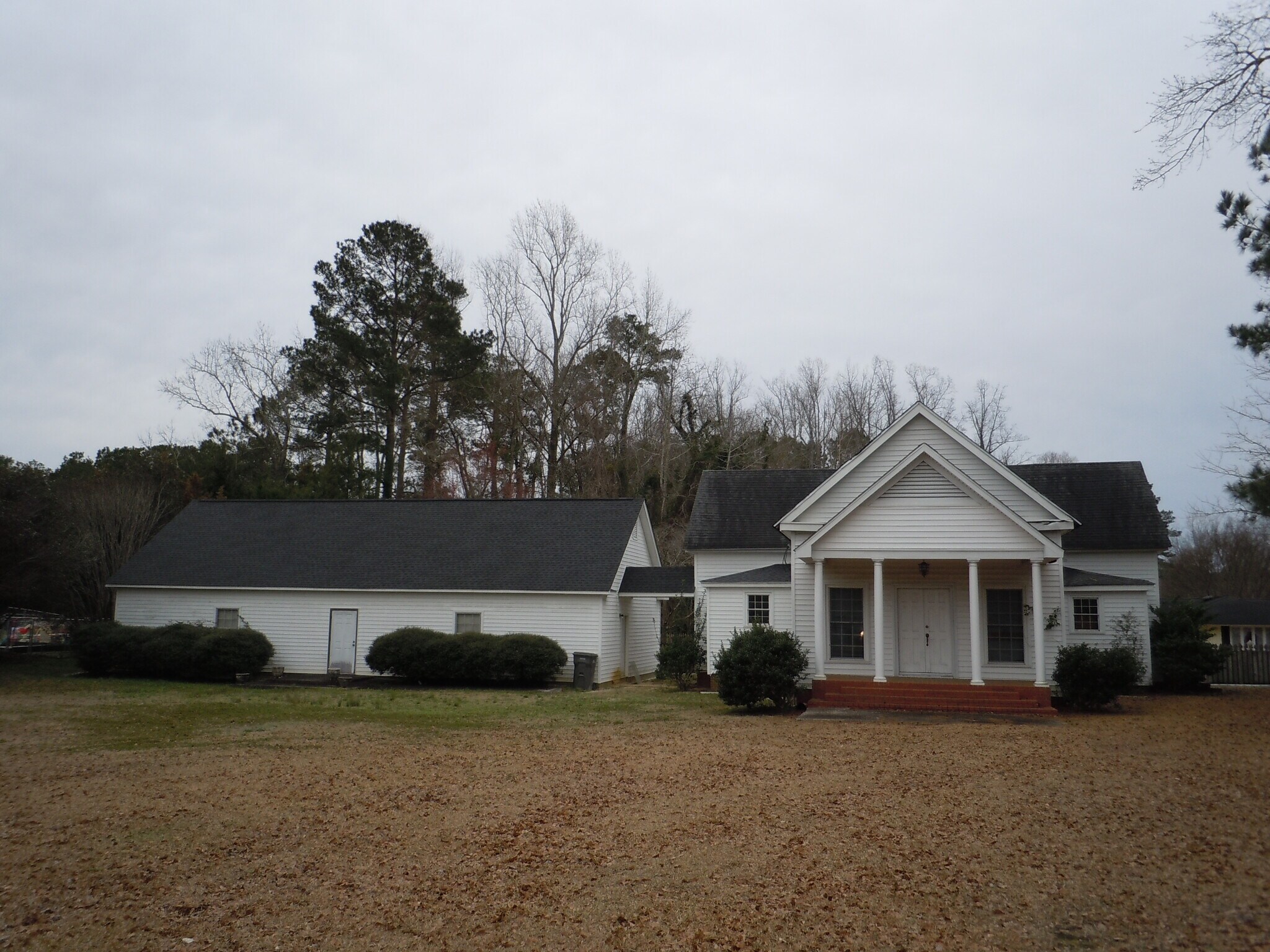 700 E 5th St, Tabor City, NC 28463