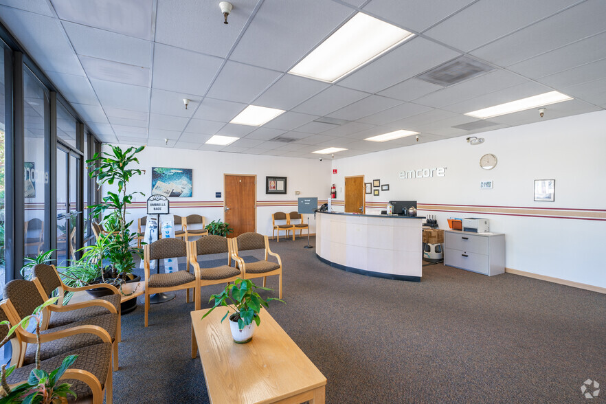 2700 Systron Dr, Concord, CA for sale - Interior Photo - Image 3 of 23