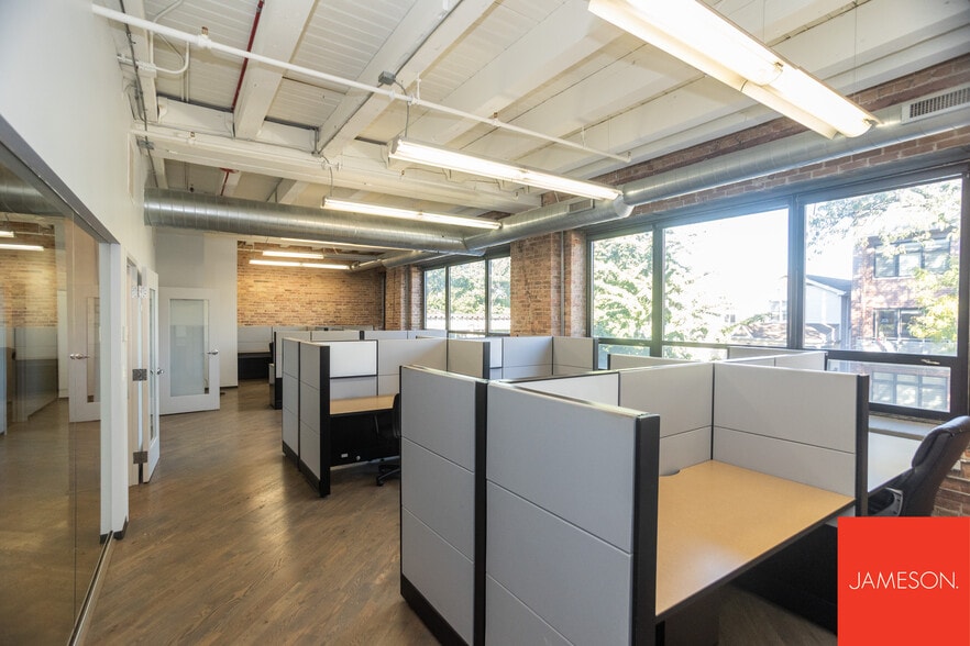 1801 W Warner Ave, Chicago, IL for lease - Building Photo - Image 2 of 9