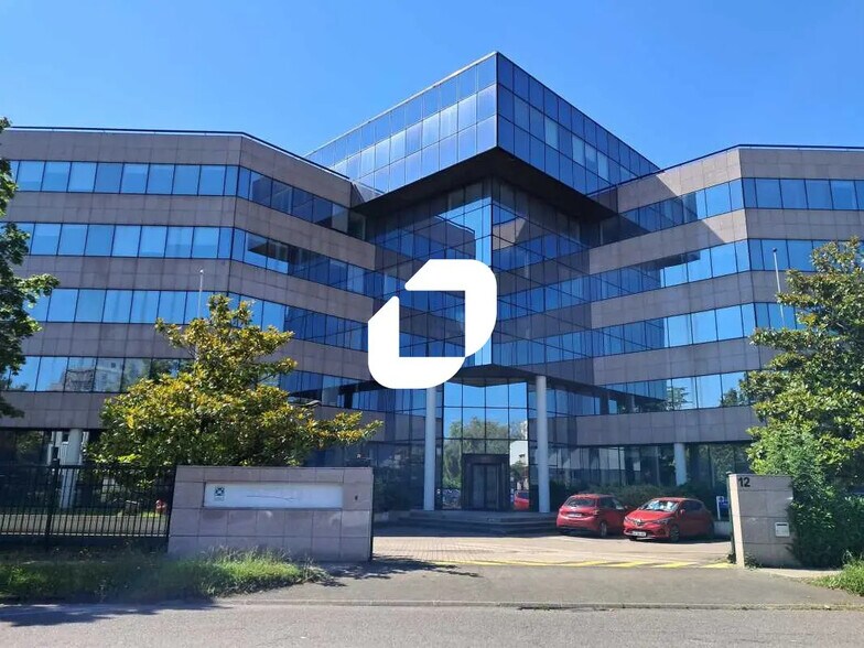 Flex in Vélizy-Villacoublay for lease - Building Photo - Image 2 of 21