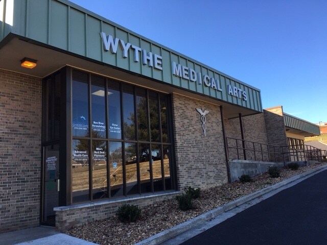 710 W Ridge Rd, Wytheville, VA for sale Building Photo- Image 1 of 1