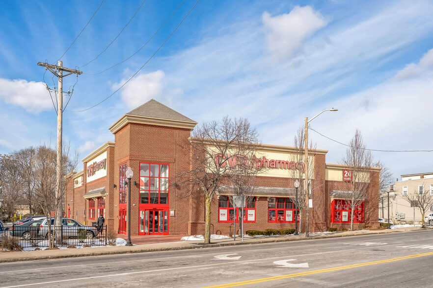 336 Bridge St, Lowell, MA for sale - Building Photo - Image 2 of 4