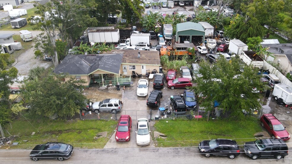 655 Barry St, Orlando, FL for sale - Building Photo - Image 2 of 10