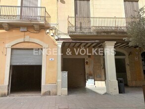 Retail in Vilafranca del Penedès, Barcelona for lease Interior Photo- Image 2 of 5