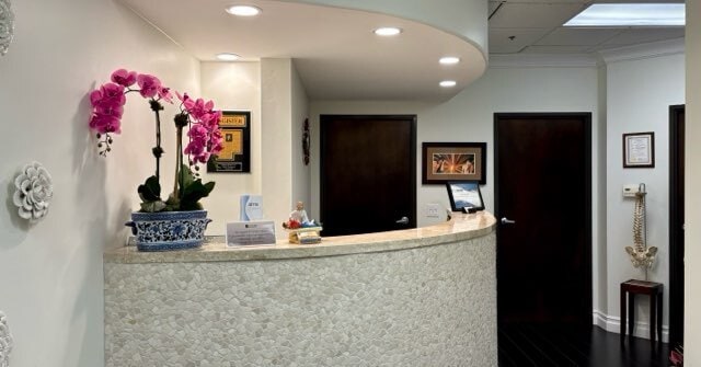 20072 SW Birch St, Newport Beach, CA for lease - Lobby - Image 2 of 9