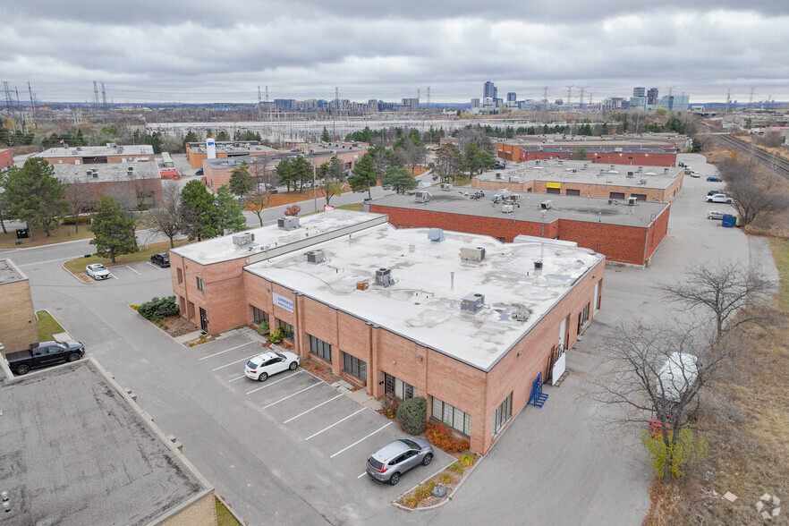 185 Riviera Dr, Markham, ON for lease - Building Photo - Image 3 of 3