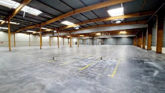 Industrial in Noyelles-lès-Seclin for lease - Interior Photo - Image 2 of 3