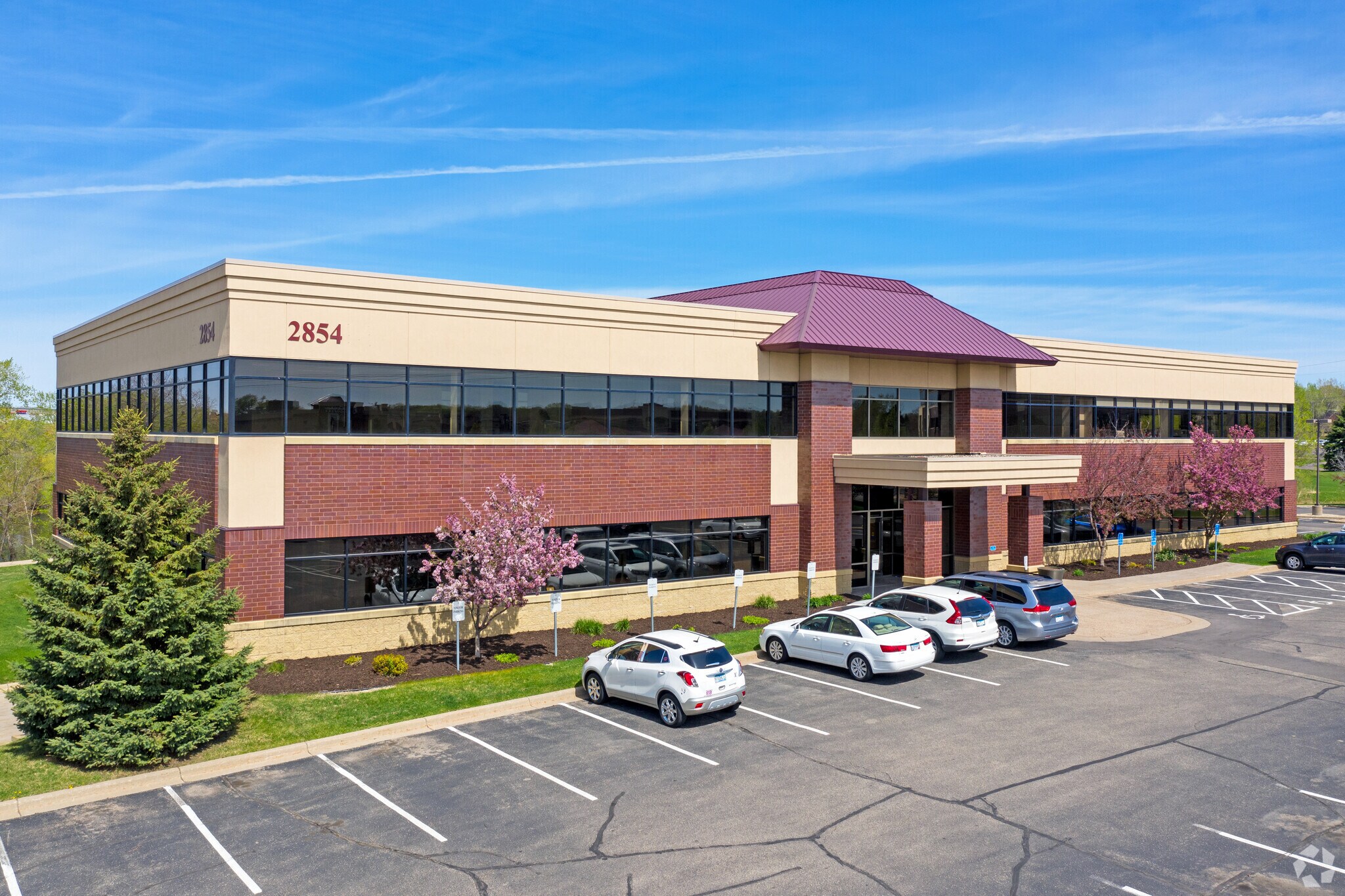 860 Blue Gentian Rd, Eagan, MN for lease Building Photo- Image 1 of 37