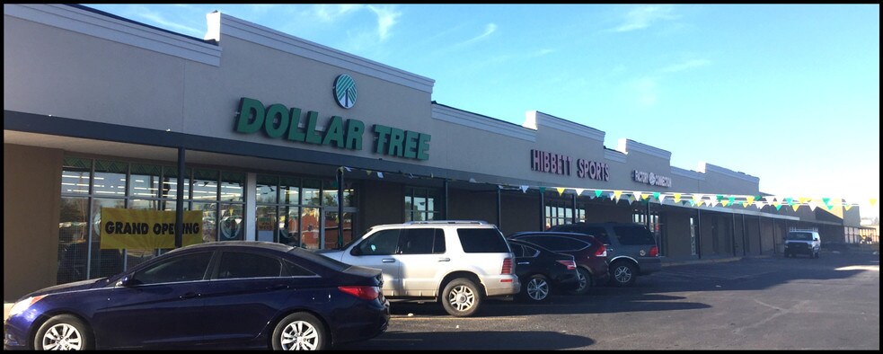 716-730 W Petree Ave, Anadarko, OK for sale - Building Photo - Image 1 of 1