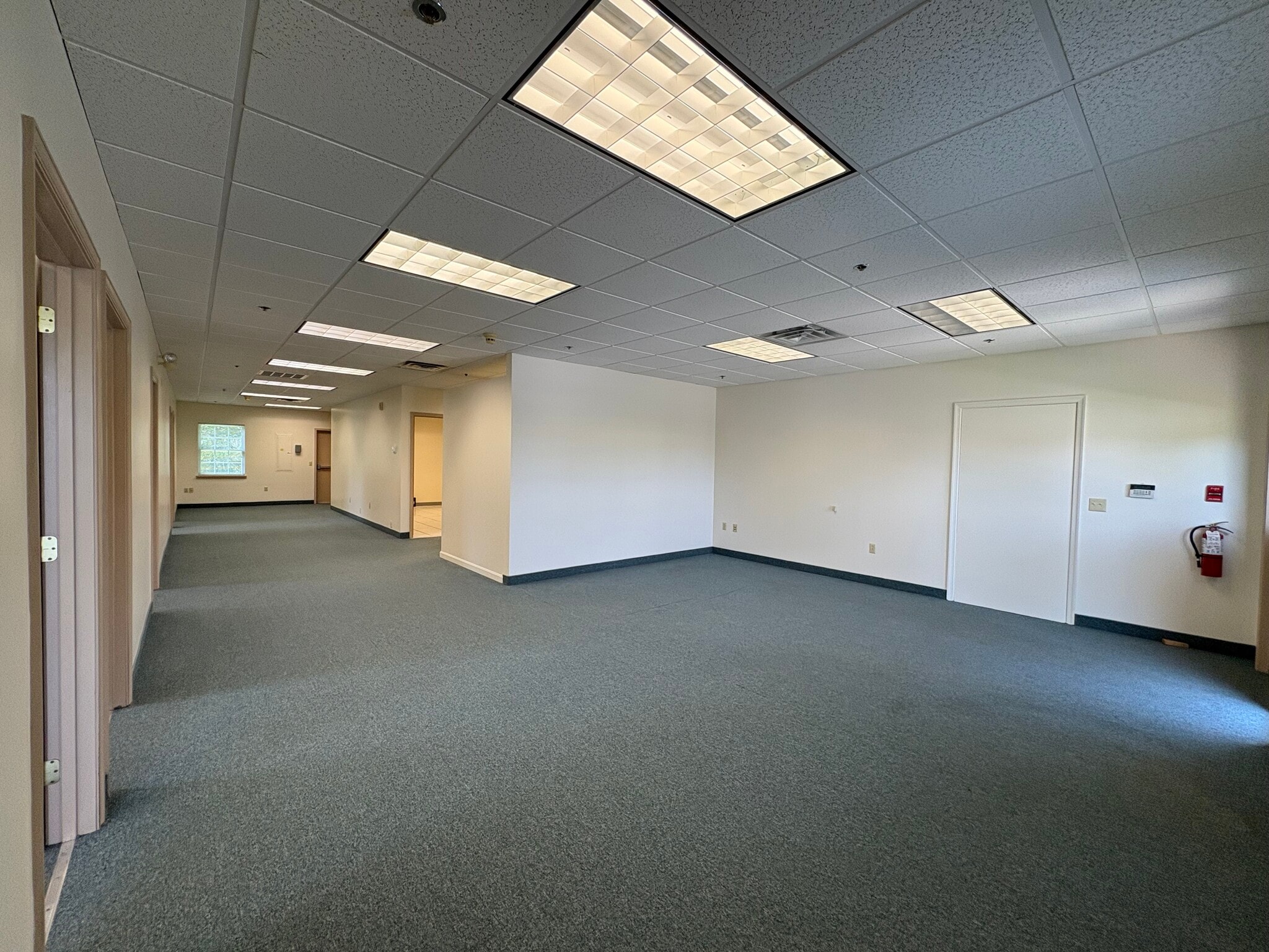 134-136 Mill Rd, Quakertown, PA for lease Building Photo- Image 1 of 7