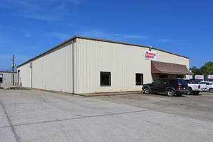 1969 Chandalar Dr, Pelham AL - Warehouse