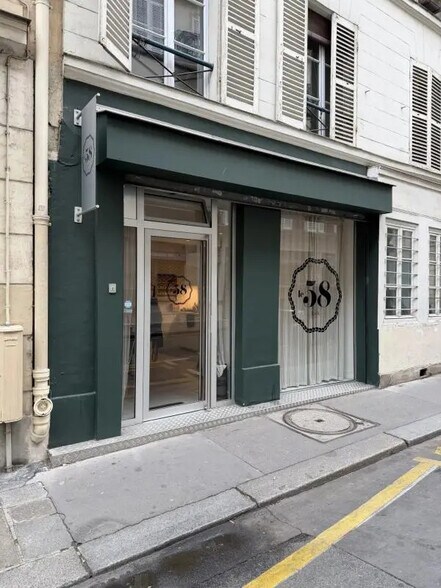 Retail in Paris for lease - Building Photo - Image 1 of 1