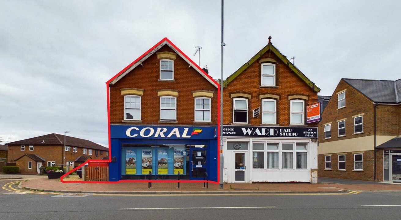 29-31 Station Rd, Desborough for sale Primary Photo- Image 1 of 1