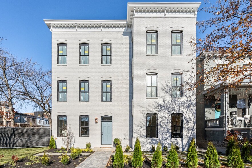 1300 Eye St NE, Washington, DC for sale - Building Photo - Image 1 of 1