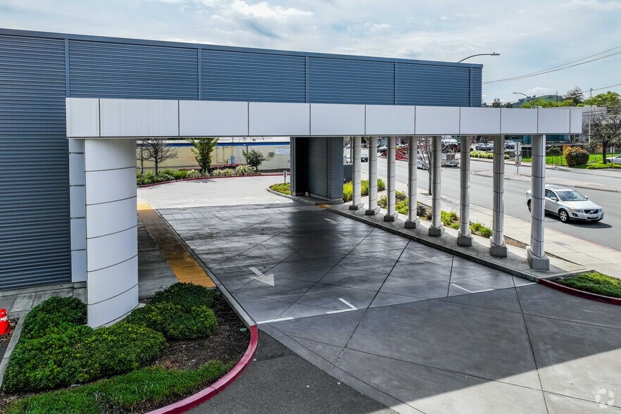 2860 N Main St, Walnut Creek, CA for sale - Building Photo - Image 3 of 6