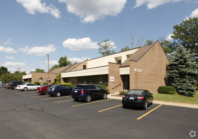 10315 E Grand River Ave, Brighton, MI for lease - Primary Photo - Image 3 of 3