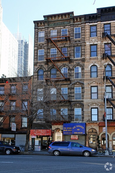 510 Ninth Ave, New York, NY for sale - Building Photo - Image 2 of 2
