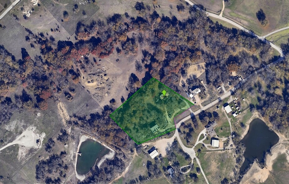 226 Lionspaw Ct, Decatur, TX for sale - Primary Photo - Image 1 of 1