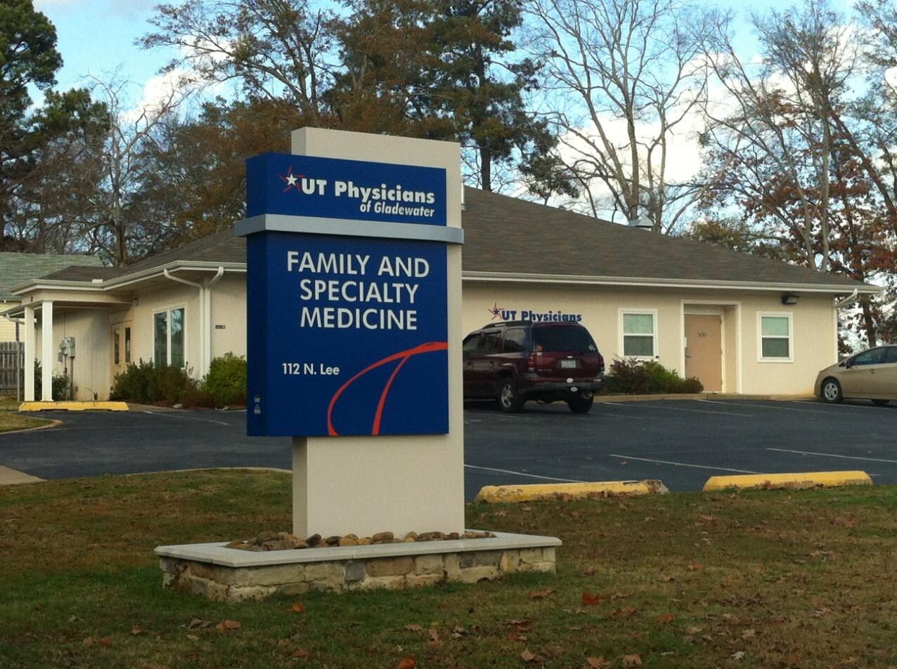 112 N Lee Dr, Gladewater, TX for sale Primary Photo- Image 1 of 1