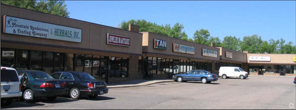 7864-8052 W Jewell Ave, Lakewood, CO for lease - Building Photo - Image 3 of 6