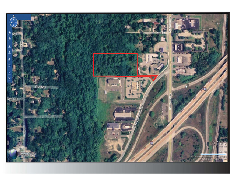 Marquette Woods Rd, Stevensville, MI for sale - Primary Photo - Image 1 of 1