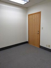 3801 W 50th St, Minneapolis, MN for lease Interior Photo- Image 2 of 3