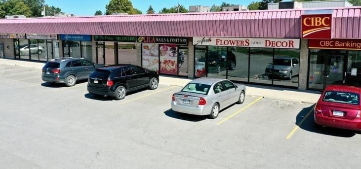 400 Laclie St, Orillia, ON for sale - Primary Photo - Image 1 of 1