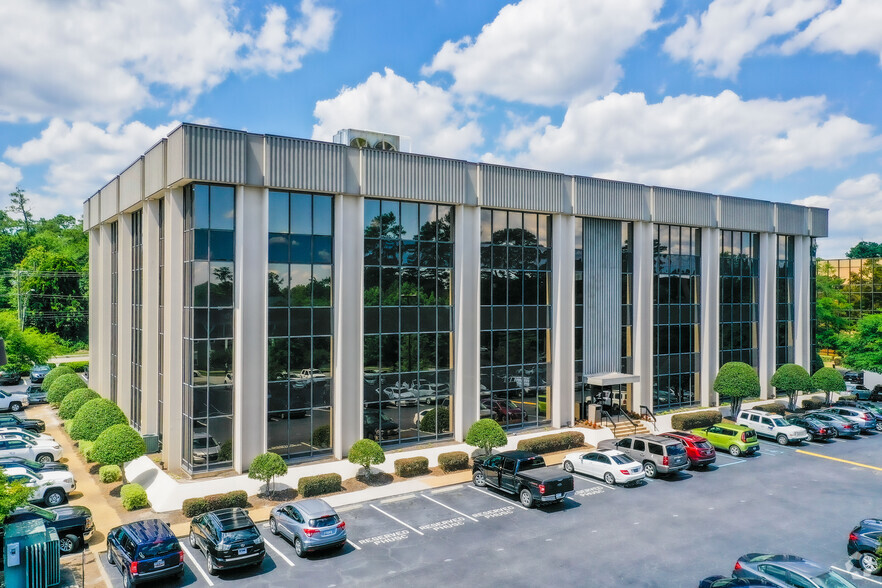 3600 Forest Dr, Columbia, SC for lease - Building Photo - Image 1 of 24