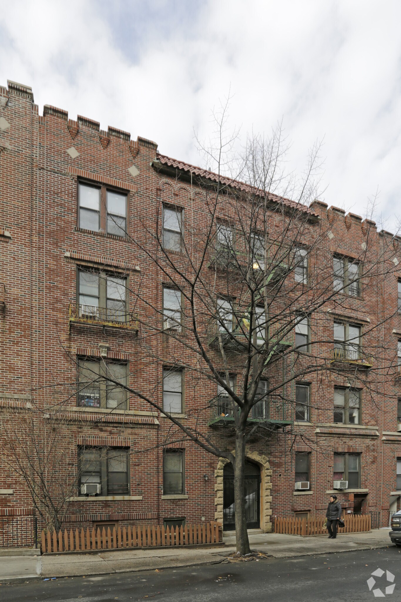 4524 42nd St, Sunnyside, NY for sale Primary Photo- Image 1 of 1