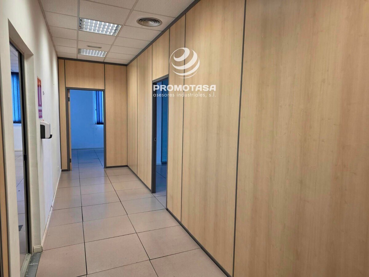 Rivas-Vaciamadrid, MAD 28521 - Unit Puerta 07 -  - Interior Photo - Image 1 of 11