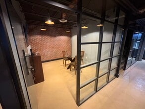 44 Bright St, Jersey City, NJ for lease Interior Photo- Image 2 of 8