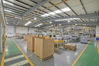 Roundwood Park, Ossett for lease Building Photo- Image 2 of 11