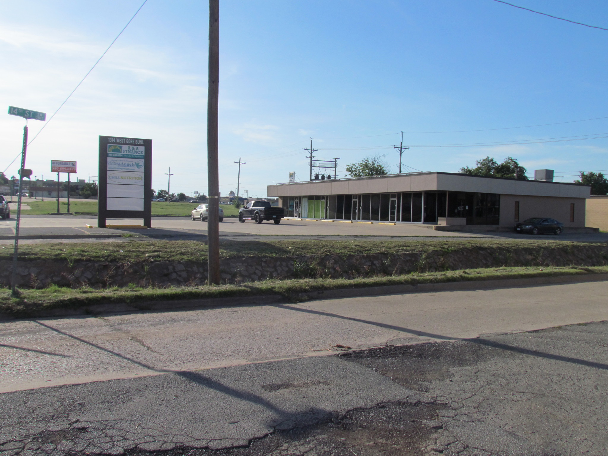 1314 W Gore Blvd, Lawton, OK for sale Building Photo- Image 1 of 1