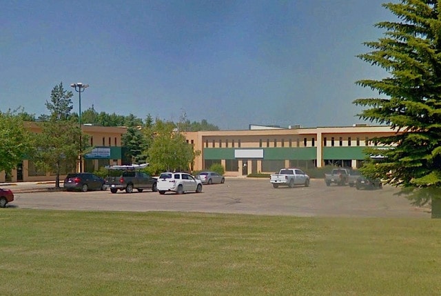 7710 50th Ave, Red Deer, AB for lease - Building Photo - Image 1 of 5