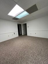 12284 Warwick Blvd, Newport News, VA for lease Interior Photo- Image 2 of 6