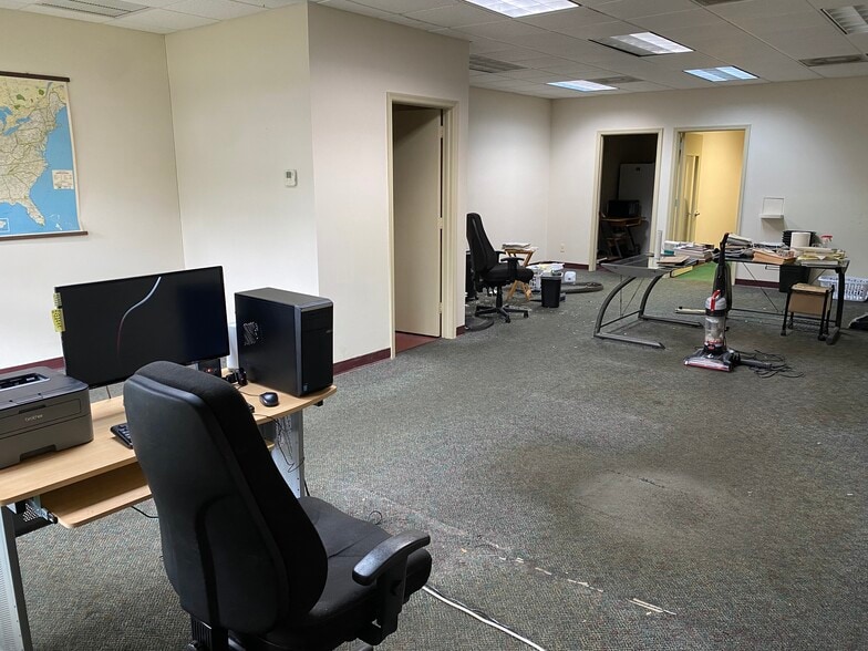 214 S Military Trl, Deerfield Beach, FL for lease - Building Photo - Image 3 of 7