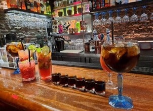 Retail in Madrid, Madrid for lease Interior Photo- Image 1 of 5