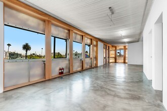 2434 Lincoln Blvd, Venice, CA for lease Building Photo- Image 1 of 4