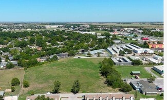More details for 215 Commercial dr, Taylor, TX - Land for Sale