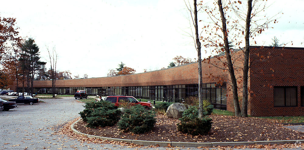 101 Constitution Blvd, Franklin, MA for lease Primary Photo- Image 1 of 3