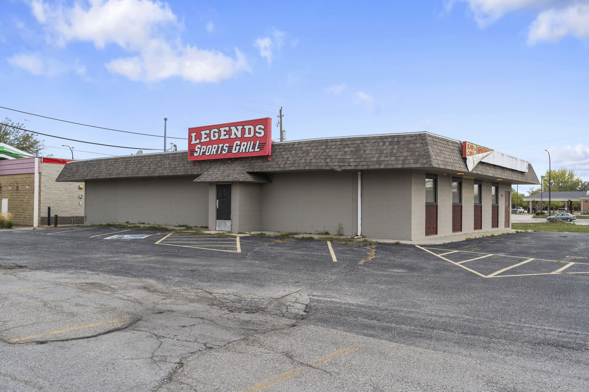 118 Commercial St, Waterloo, IA for lease Primary Photo- Image 1 of 7