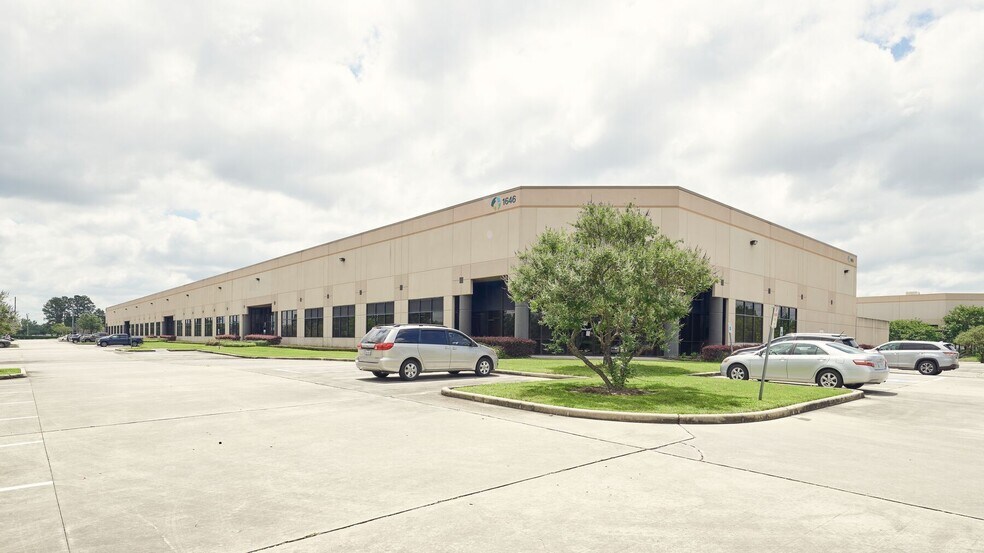 1606 Greens Rd, Houston, TX for lease - Building Photo - Image 1 of 6