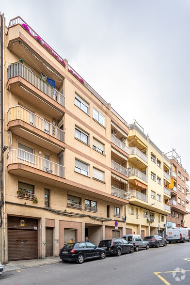 Carrer Del Germà Joaquim, 49-55, Terrassa, Barcelona for sale - Building Photo - Image 3 of 3