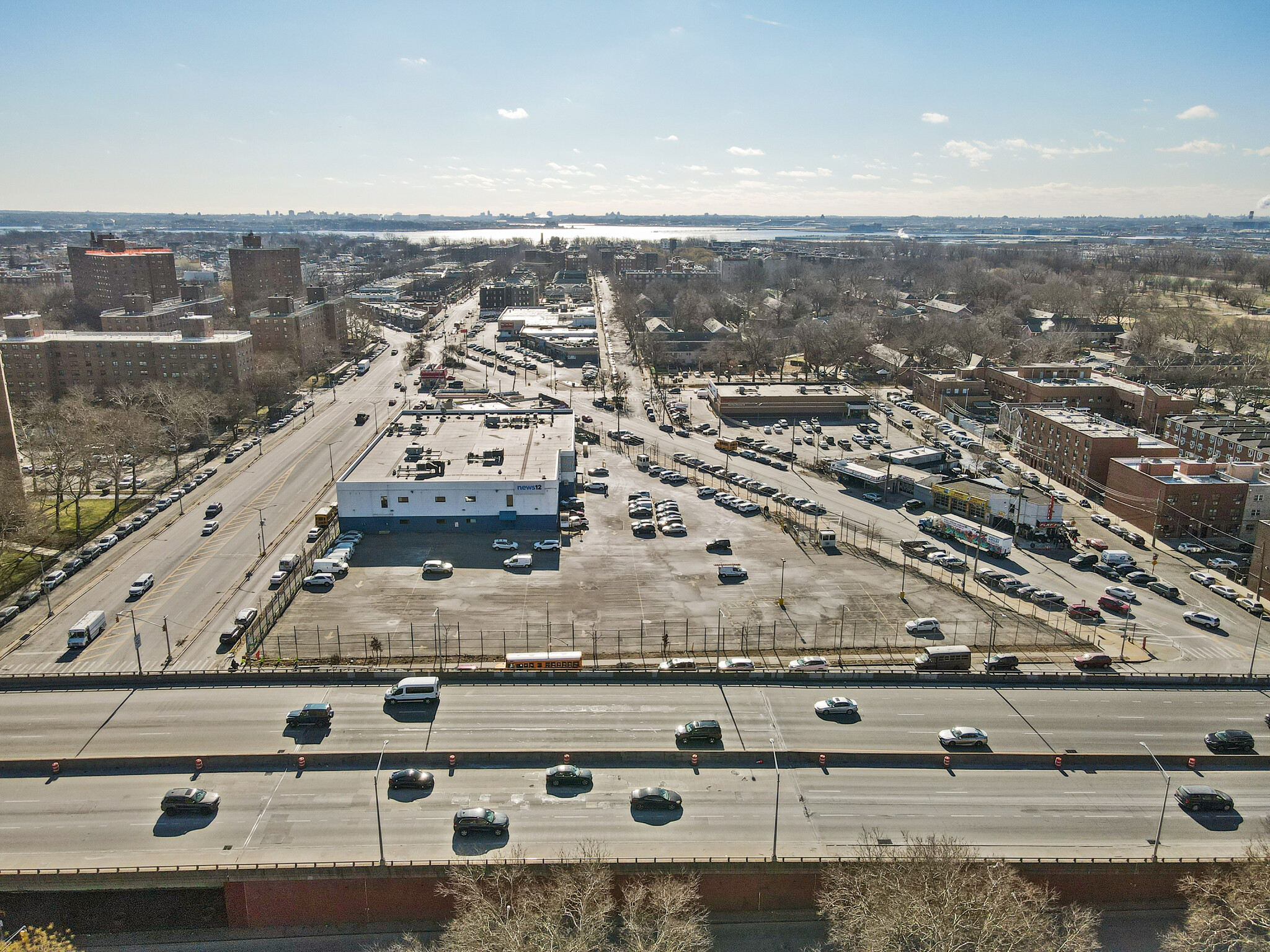 930 Soundview Ave, Bronx, NY for sale Primary Photo- Image 1 of 1