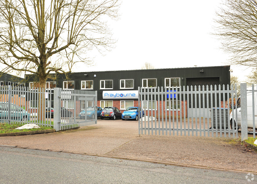 Eagle Rd, Redditch for sale - Primary Photo - Image 1 of 2