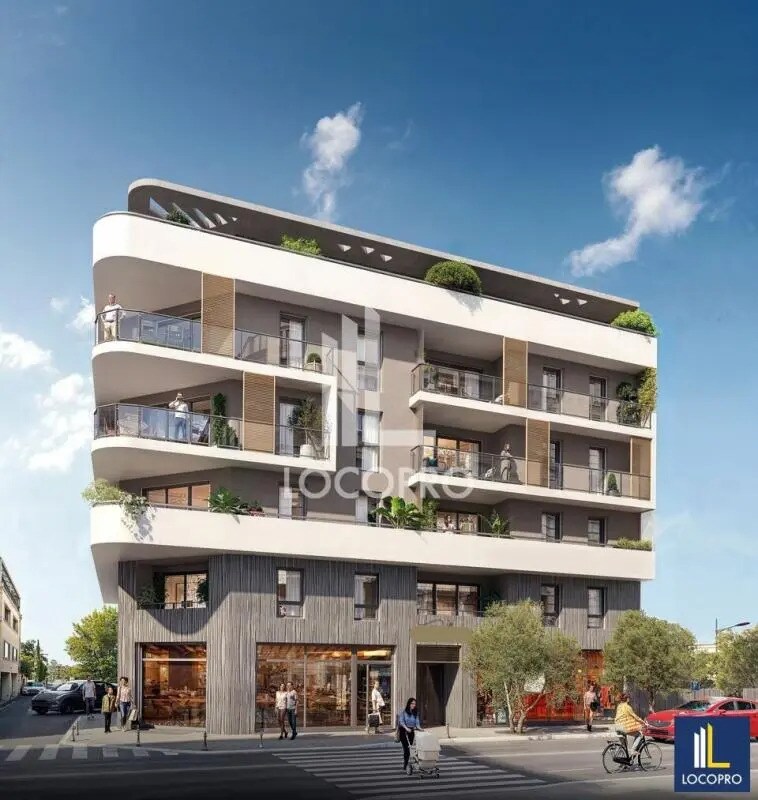 Retail in Saint-Laurent-du-Var for sale Building Photo- Image 1 of 3